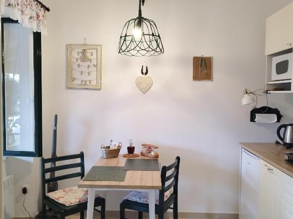 Depadansa Lisette : photo 3 de la chambre appartement