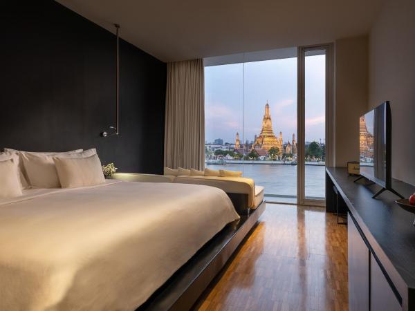 Sala Rattanakosin Bangkok : photo 1 de la chambre hébergement wat arun de luxe - vue sur rivière