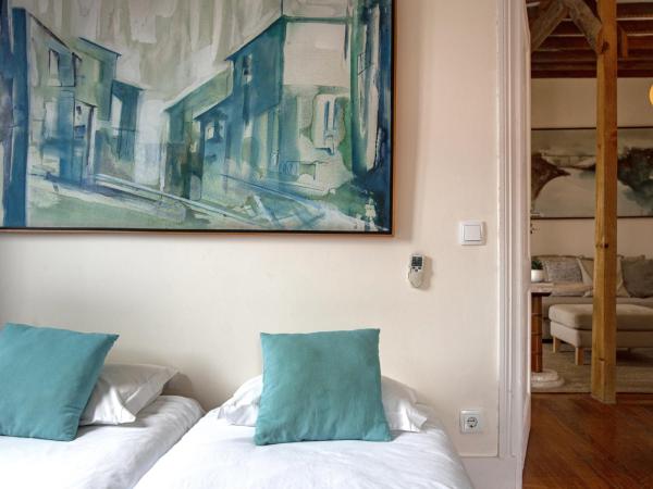 Large family flat in Campo de Ourique : photo 7 de la chambre appartement