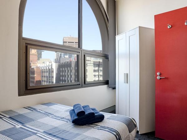 Wake Up! Sydney Central : photo 1 de la chambre chambre double avec salle de bains privative