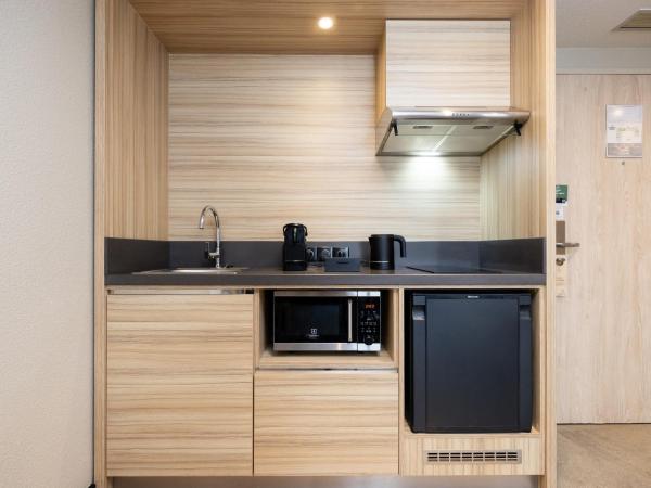 Novotel Suites Montpellier Antigone : photo 7 de la chambre appartement supérieur - non-fumeurs