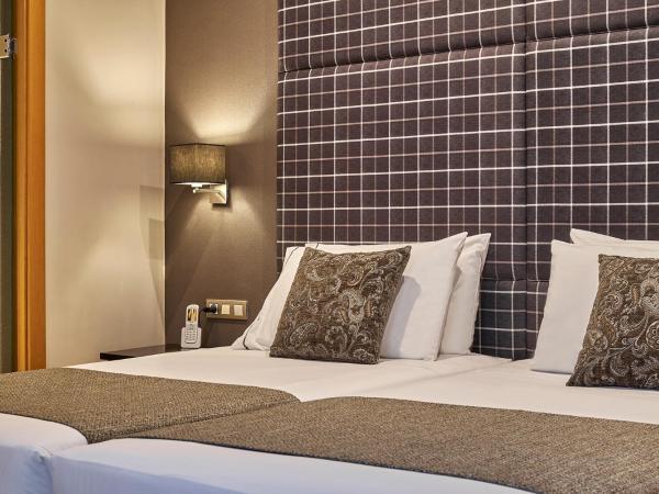 Hesperia Barcelona Barri Gòtic : photo 2 de la chambre chambre triple confort