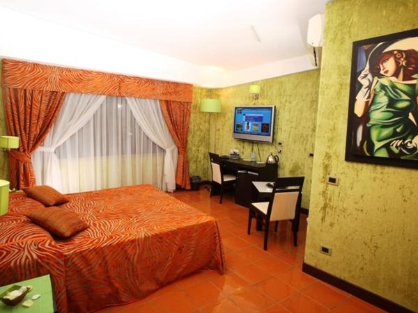 Hotel Futura Centro Congressi : photo 2 de la chambre chambre quadruple