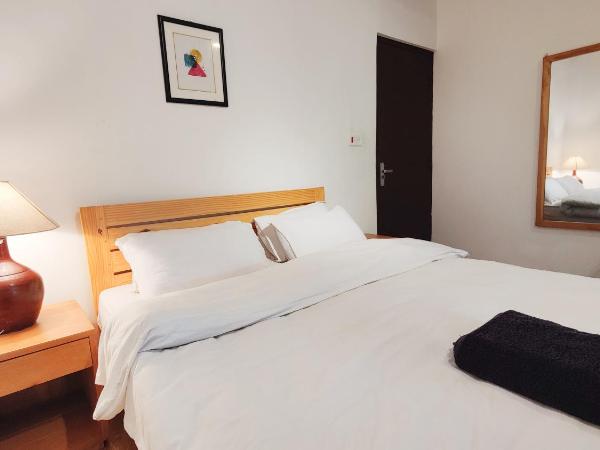 Nextdoor Kathmandu : photo 6 de la chambre chambre double - vue sur jardin