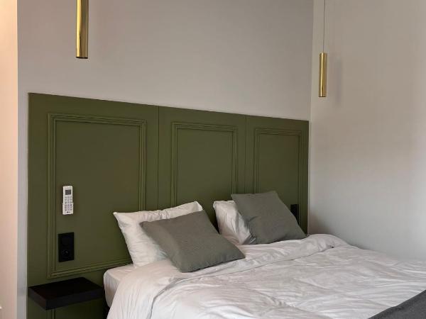 VILLA VLAS - Chambre d'Hôte - Limoges : photo 2 de la chambre chambre familiale