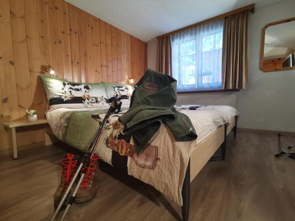 Hotel Walliserhof-Leukerbad-Therme : photo 3 de la chambre chambre familiale avec accès au spa et au téléphérique