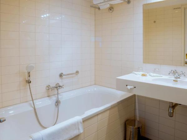 Grand Hotel Karel V : photo 6 de la chambre comfort bath