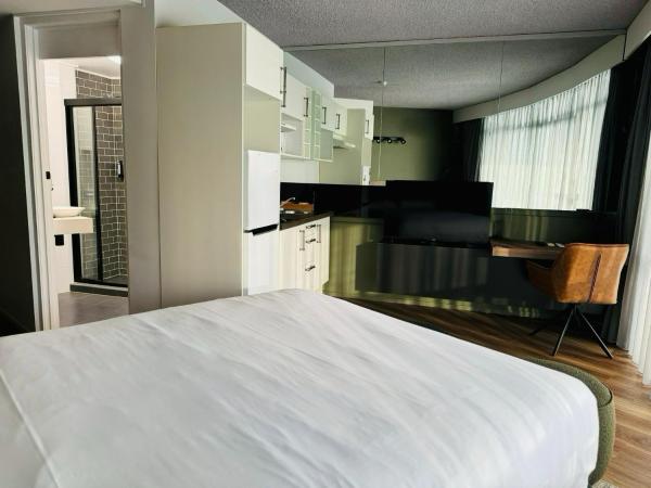 Madison Tower Mill Hotel : photo 2 de la chambre chambre standard lit queen-size