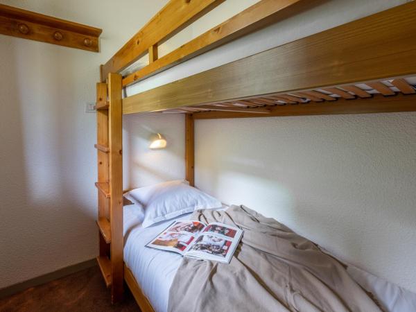 Résidence Pierre & Vacances Les Sentiers du Tueda : photo 4 de la chambre appartement 1 chambre avec alcôve (6 personnes)