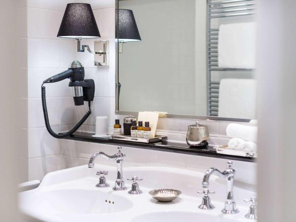 Fairmont Hotel Vier Jahreszeiten, Hotel des Jahres 2023 & 2024- Die 101 Besten : photo 4 de la chambre chambre simple fairmont
