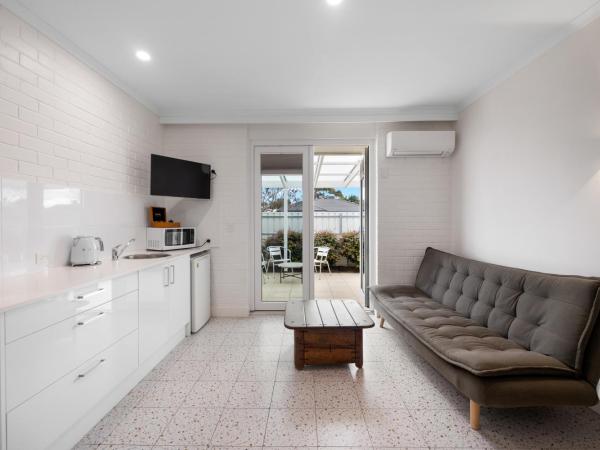 Best Western Adelaide Airport - Formerly Parador Inn : photo 3 de la chambre appartement avec terrasse