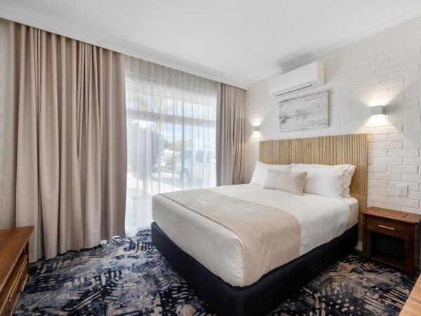 Best Western Adelaide Airport - Formerly Parador Inn : photo 1 de la chambre appartement avec terrasse