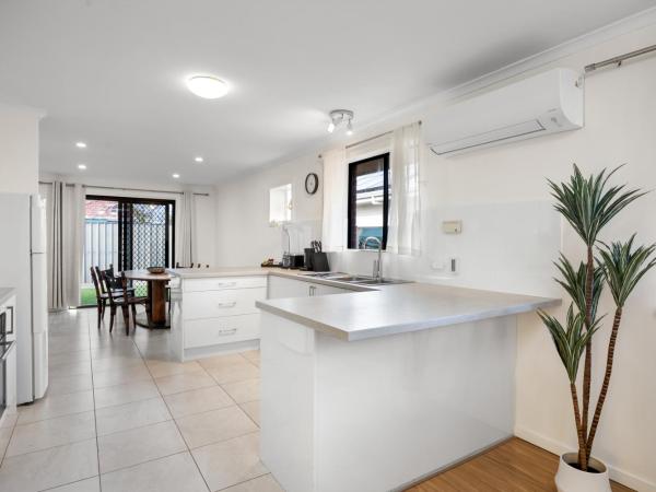 Best Western Adelaide Airport - Formerly Parador Inn : photo 2 de la chambre maison 3 chambres