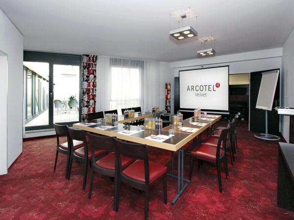 ARCOTEL Velvet Berlin : photo 4 de la chambre suite affaires