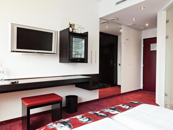 ARCOTEL Nike Linz : photo 3 de la chambre chambre double supérieure