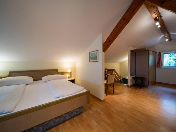 Hotel La Perla : photo 4 de la chambre comfort family room-villa giuliano