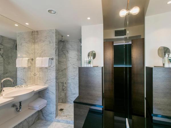 ARCOTEL Donauzentrum Wien : photo 5 de la chambre suite