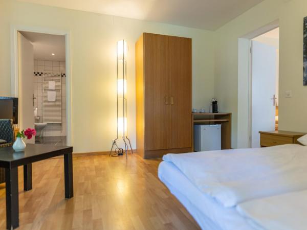 Easy Stay by Hotel La Perla : photo 3 de la chambre economy family room-easy stay