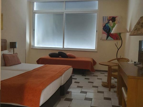 Hospedaria Frangaria : photo 1 de la chambre chambre triple