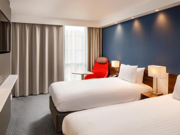 Holiday Inn Express London - ExCel, an IHG Hotel : photo 2 de la chambre chambre lits jumeaux standard