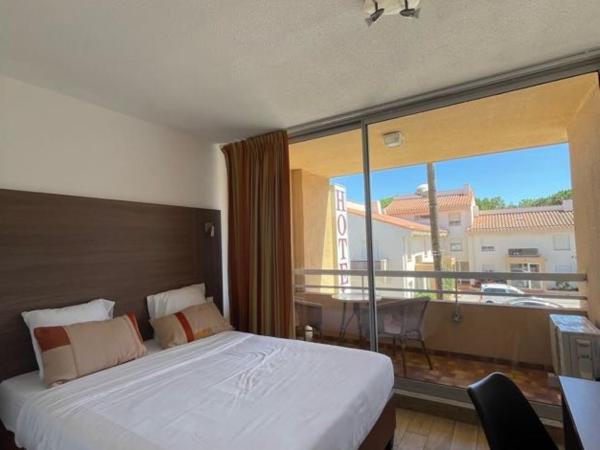 Hôtel Le Maritime : photo 9 de la chambre chambre double standard avec terrasse