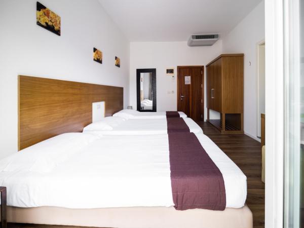 Hotel Trieste : photo 4 de la chambre chambre triple