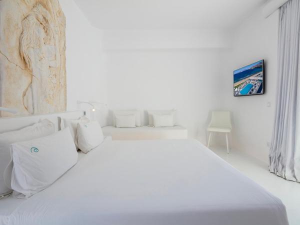 Mykonos Bay Resort & Villas : photo 1 de la chambre chambre lit king-size supérieure