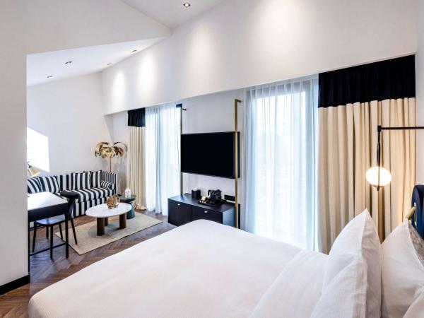 Doubletree By Hilton Nice Centre Iconic : photo 3 de la chambre chambre lit king-size deluxe