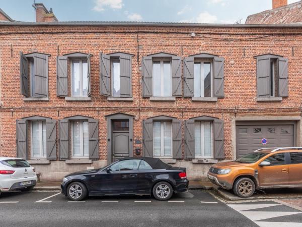 Douai house : photo 10 de la chambre chambre double avec salle de bains privative
