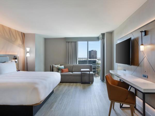 Houston Marriott North : photo 3 de la chambre lit king-size