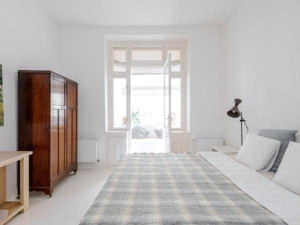 Old Town Boutique Residence : photo 2 de la chambre chambre double deluxe avec baignoire