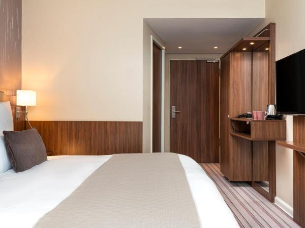 Leonardo Hotel Dresden Altstadt : photo 4 de la chambre chambre triple