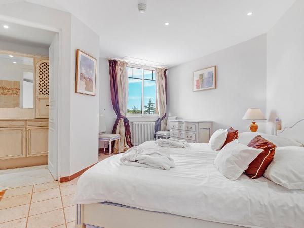 Résidence les Tourelles : photo 8 de la chambre suite classique