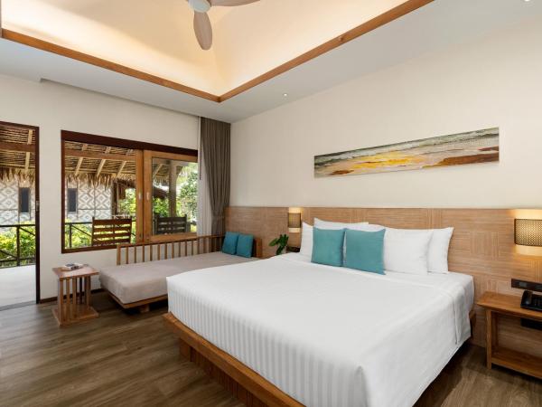 SAii Phi Phi Island Village : photo 3 de la chambre bungalow 1 lit king-size premium deluxe