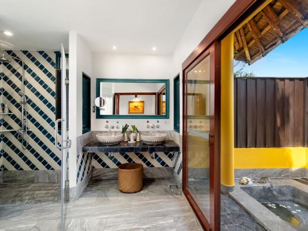 SAii Phi Phi Island Village : photo 9 de la chambre villa 2 chambres avec piscine - côté colline - vue sur océan