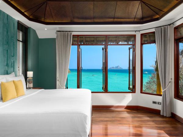 SAii Phi Phi Island Village : photo 4 de la chambre villa 2 chambres avec piscine - côté colline - vue sur océan