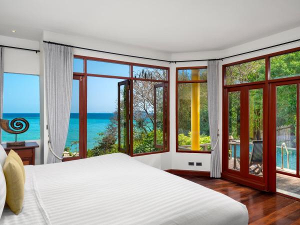 SAii Phi Phi Island Village : photo 7 de la chambre villa 2 chambres avec piscine - côté colline - vue sur océan