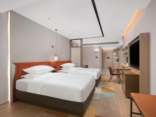 Home2 Suite by Hilton Dongguan Shijie : photo 1 de la chambre chambre double standard