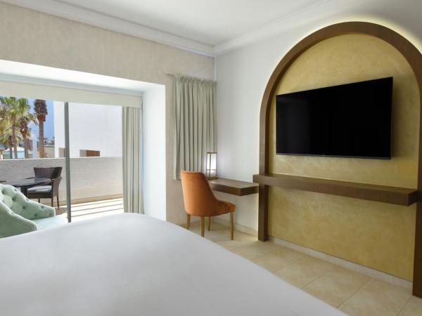 Sofitel Agadir Royal Bay Resort : photo 6 de la chambre chambre lit king-size de luxe avec balcon - vue sur océan