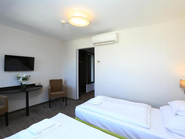 Medos Hotel : photo 3 de la chambre chambre lits jumeaux Économique