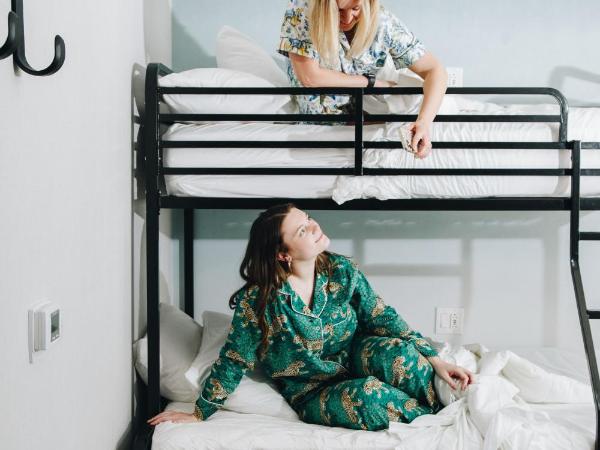 Motto by Hilton Philadelphia Rittenhouse Square : photo 2 de la chambre chambre lits jumeaux avec lits superposés