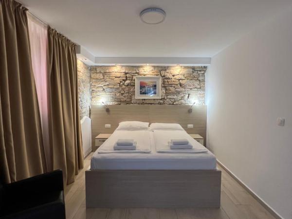 Minella Residence : photo 5 de la chambre chambre double Économique