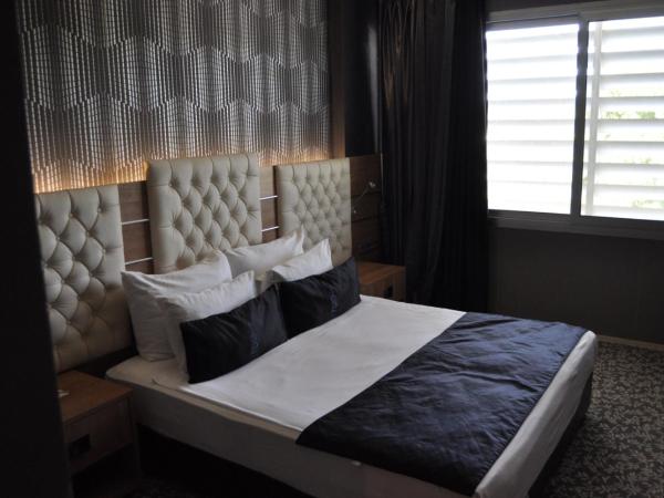 Orty Airport Hotel : photo 5 de la chambre chambre double ou lits jumeaux standard