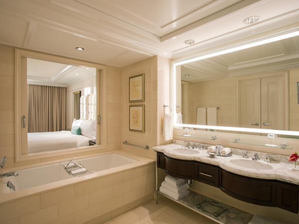 The St. Regis Atlanta : photo 3 de la chambre chambre deluxe avec 1 lit king-size et balcon