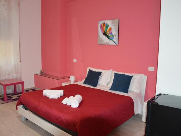 B&B Acquamarina : photo 1 de la chambre grande chambre double