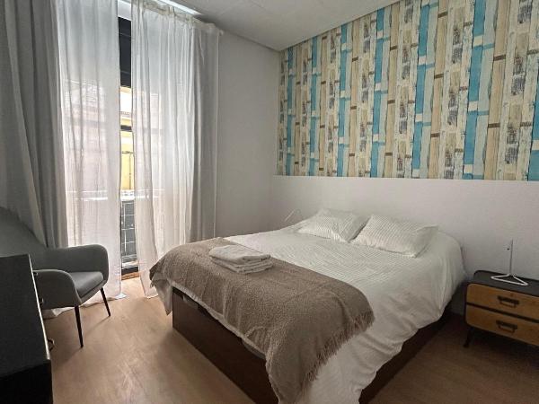 Casa Letran Guesthouse : photo 1 de la chambre chambre double standard avec salle de bains commune