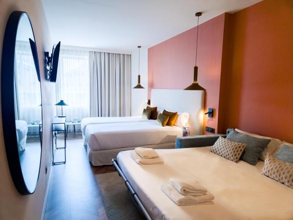 Tribu Malasaña : photo 1 de la chambre chambre familiale deluxe