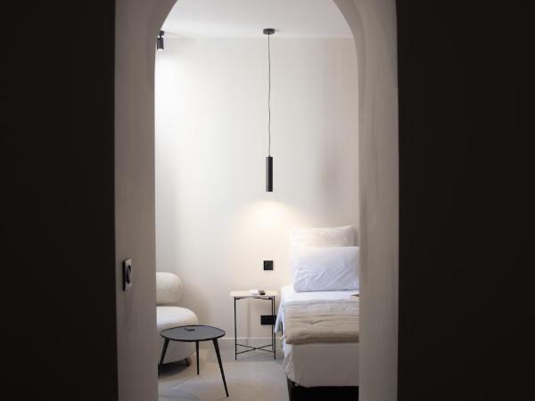 Mouchki : photo 10 de la chambre chambre double deluxe avec baignoire