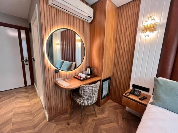 Gumus Palace Hotel : photo 10 de la chambre chambre simple basique