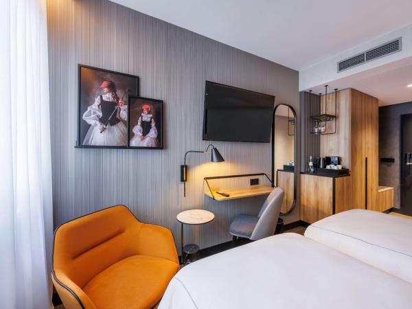 Radisson RED Berlin Kudamm : photo 5 de la chambre chambre double standard